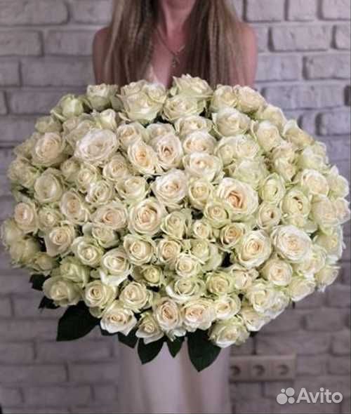 Белые розы с Доставкой купить на Зозу.ру - фотография № 1