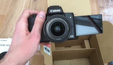Canon m50 + m15-45 is stm