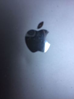 MacBook Air 13,3 -2012 год на i5 процессоре