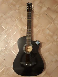 Гитара чёрная