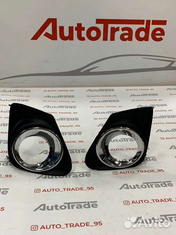 Оправа противотуманников Тойота Королла Е150