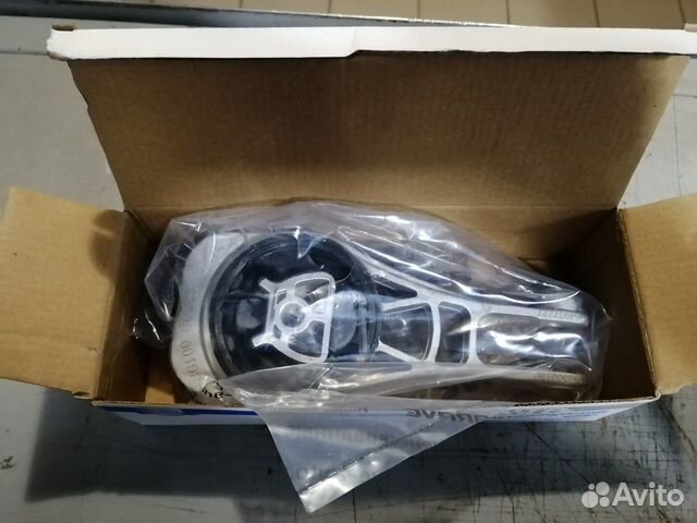 Опора двс нижняя задняя Мокка, Т300, Кобальт. Нова