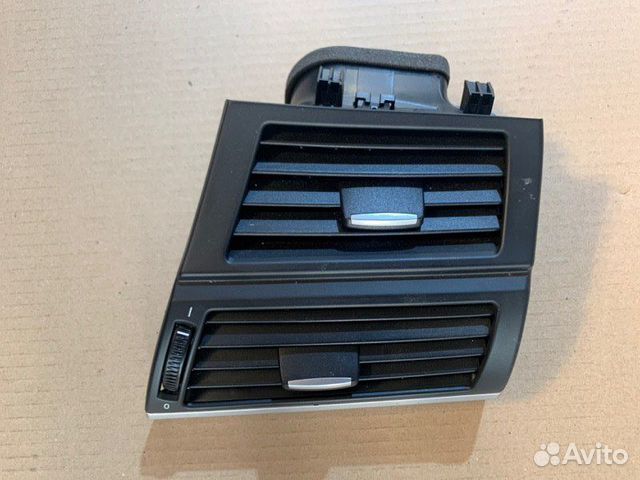 Дефлектор передний правый Bmw X5 E70 N52K 2008