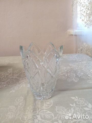 Хрустальная ваза