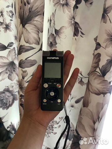 Диктофон olympus DM-670