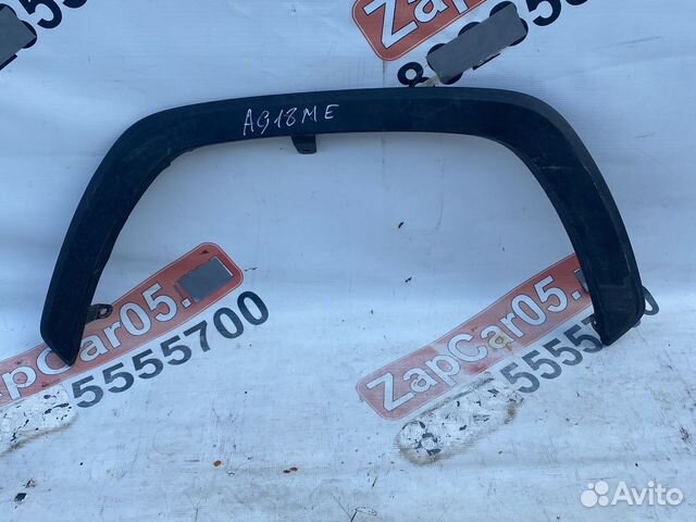 Toyota Rav4 Накладка крыла арки