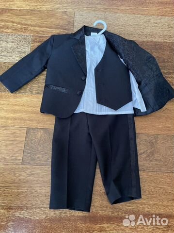 Костюм на мальчика 1-1,5 года