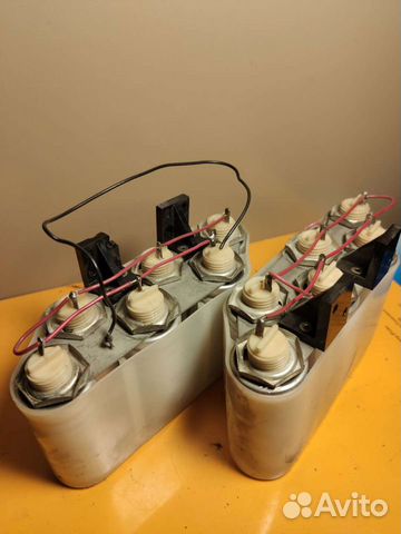 Конденсатор К50-7 50мкф 450в