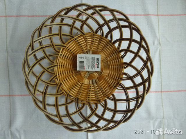 Плетеная корзинка
