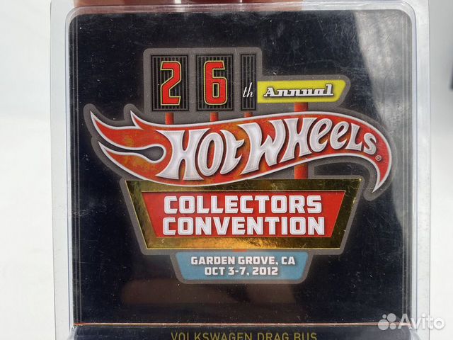 Hotwheels Convention Drag Bus 2012 1/64