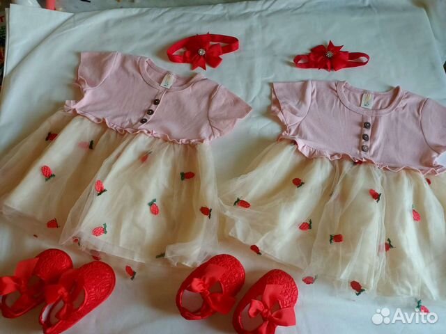 Нарядные платья для двойни, близнецов на 1 годик