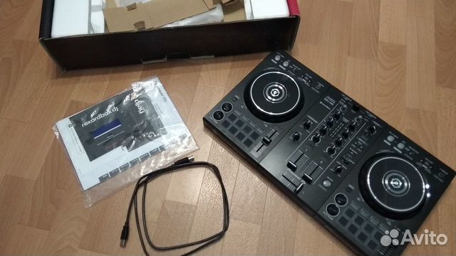 DJ контроллер Pioneer ddj 400