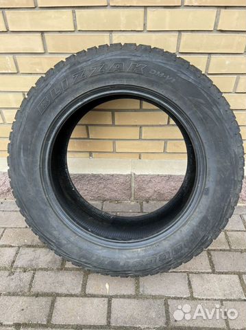 Bridgestone Blizzak DM-V1 275/60 R20, 2 шт