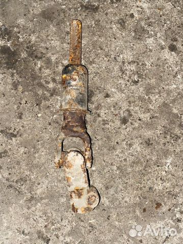 Рулевой карданчик Toyota carina2