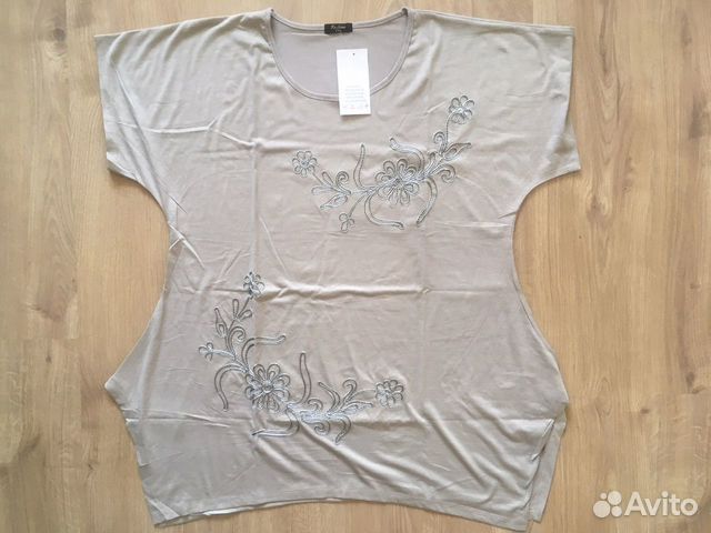 Женские футболки