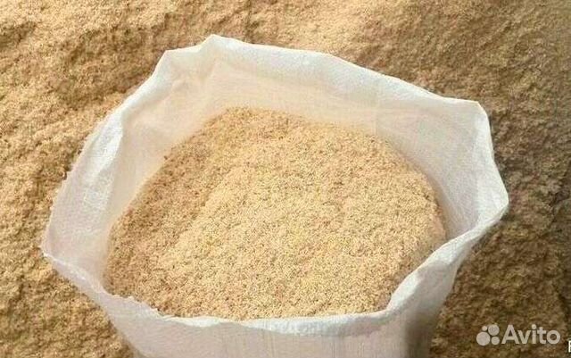 Опилки в мешках