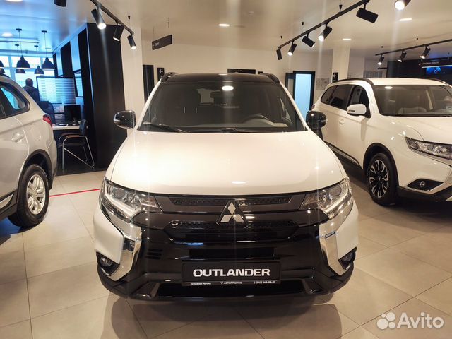 Mitsubishi Outlander 2.0 CVT, 2022