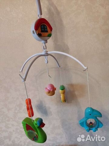 Музыкальная карусель на кроватку