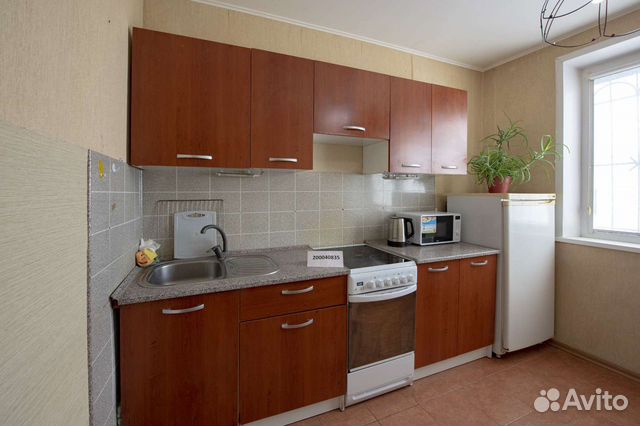 

1-к. квартира, 42 м², 1/14 эт.