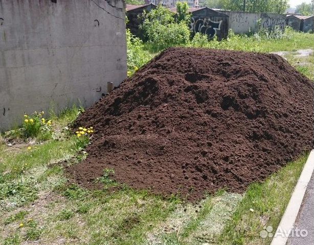 Земля. Чернозём. Смесь с торфом. Щебень и песок