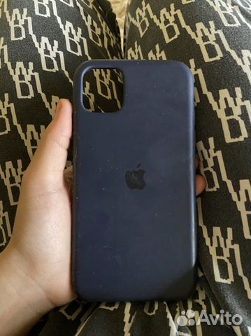 Чехол на iPhone 11