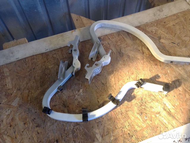 Петля крышки багажника Kia Rio 3