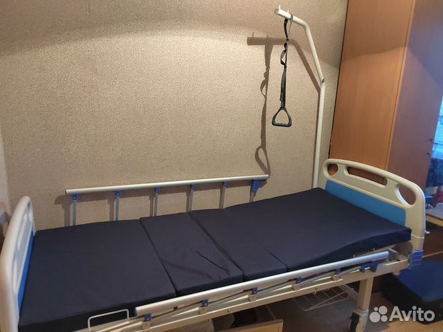 Кровать медицинская для лежачих