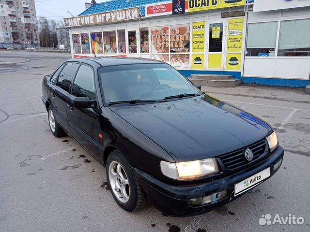 Volkswagen Passat 1.8 МТ, 1994, 299 000 км