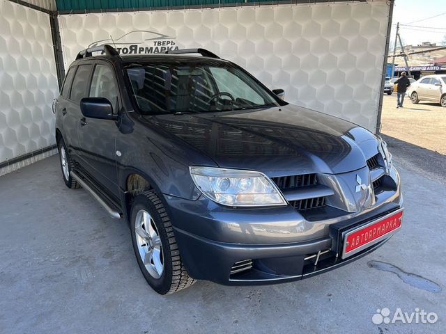 Mitsubishi Outlander 2.0 МТ, 2007, 278 000 км