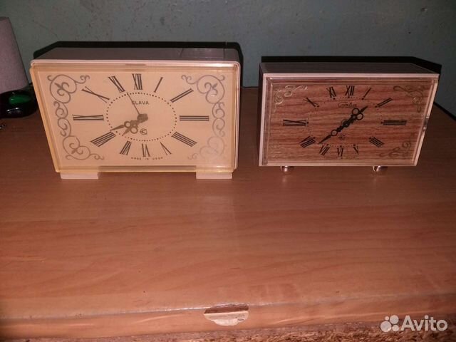 Часы будильник СССР