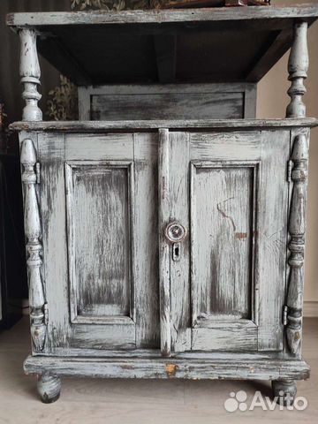 Антикварная тумба