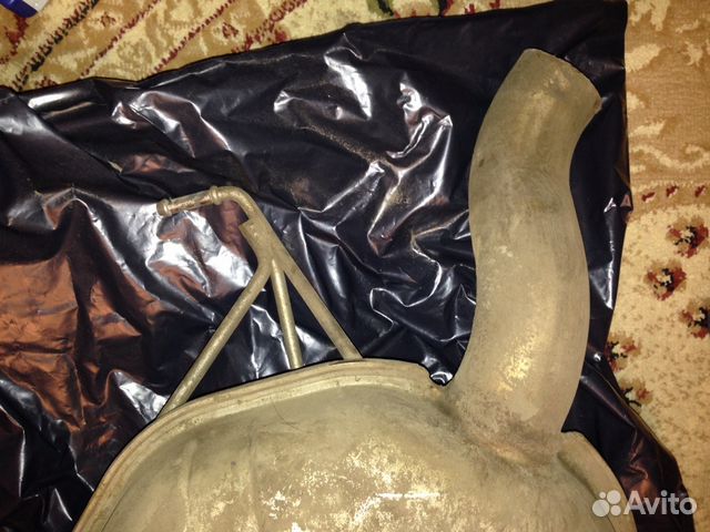 Глушитель BMW E60 оригинал Глушитель BMW E60 оригинал