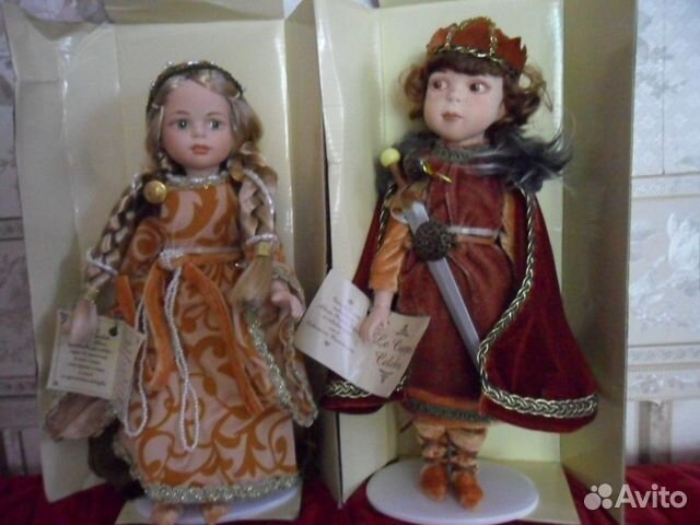 Куклы Монтедрагоне король Артур и Гвиневра, Италия Куклы Монтедрагоне король Артур и Гвиневра, Италия