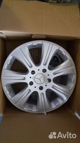 Диск колесный литой новый 8J x R18 Mercedes Benz