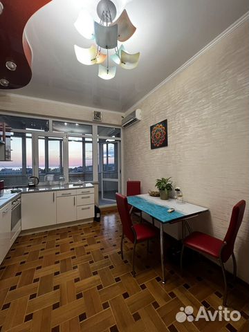 

2-к. квартира, 90 м², 2 кровати