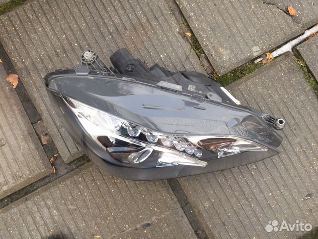 Мерседес Е W 212, Фара LED правая A2128202439