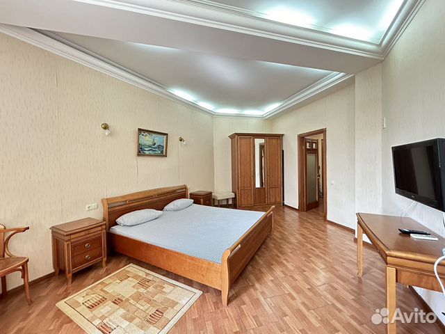 

1-к. квартира, 53 м², 3 кровати