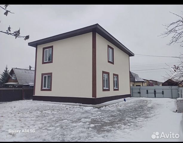 

2-к. коттедж, 140 м²