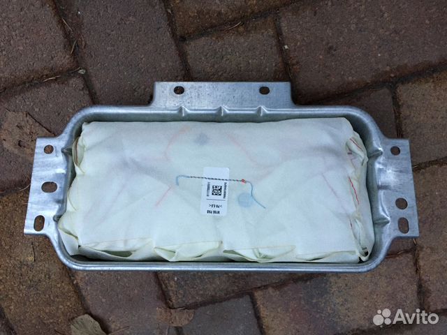 Подушка безопасности Мерседес 166 A1668600302