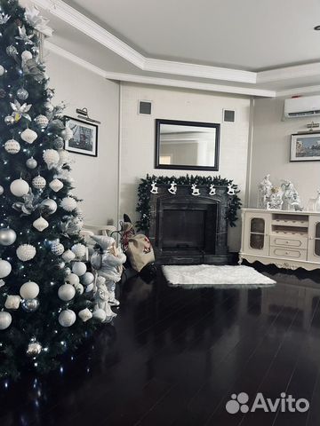 

4-к. дом, 250 м²