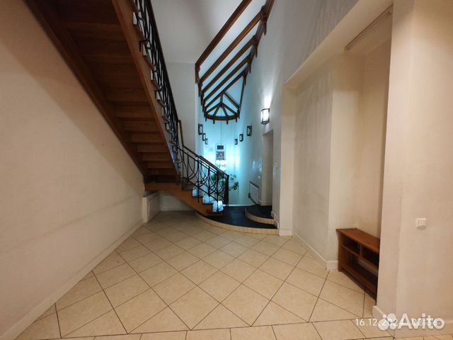 

7-к. коттедж, 800 м²