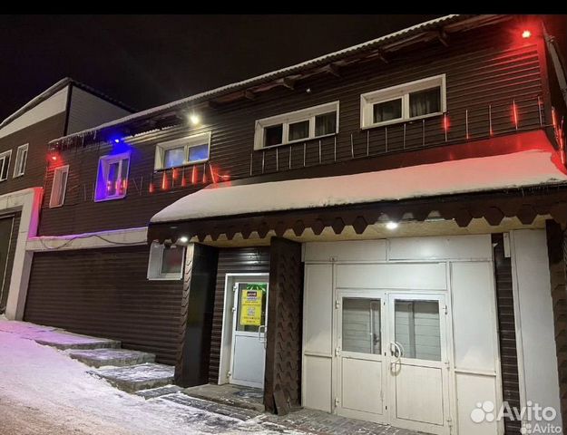 

3-к. коттедж, 925 м²