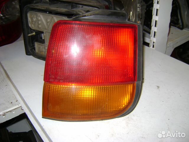 Фонарь правый Спейс Раннер Mitsubishi Space Runner