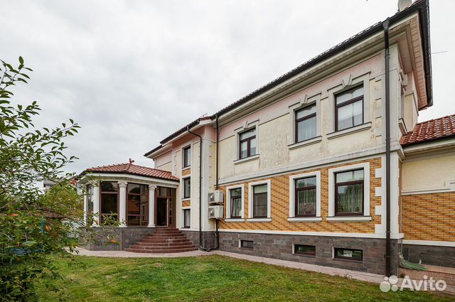

5-к. коттедж, 650 м²