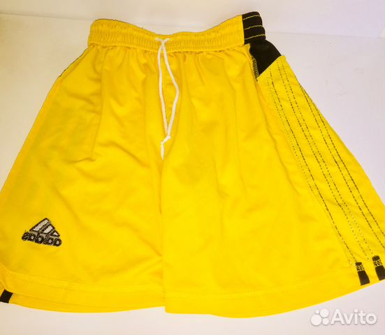 Шорты adidas, р.М Шорты adidas, р.М