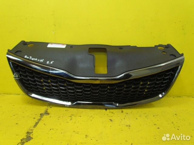 Решетка радиатора передняя Kia Rio 3 2015-2017 Решетка радиатора передняя Kia Rio 3 2015-2017