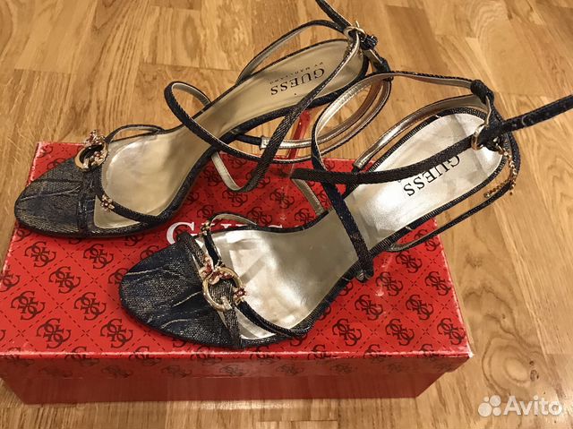 Босоножки Guess 39 размер