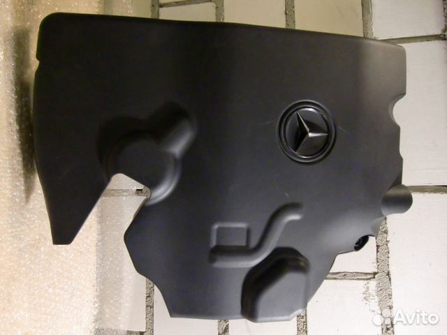 Накладка двигателя OM651 Mercedes Viano W639 Накладка двигателя OM651 Mercedes Viano W639