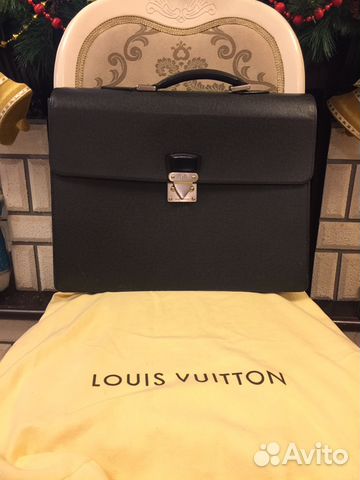 Портфель мужской Louis Vuitton Портфель мужской Louis Vuitton