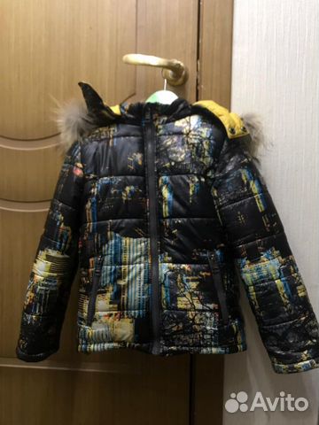 Куртка зимняя с капюшоном Куртка зимняя с капюшоном